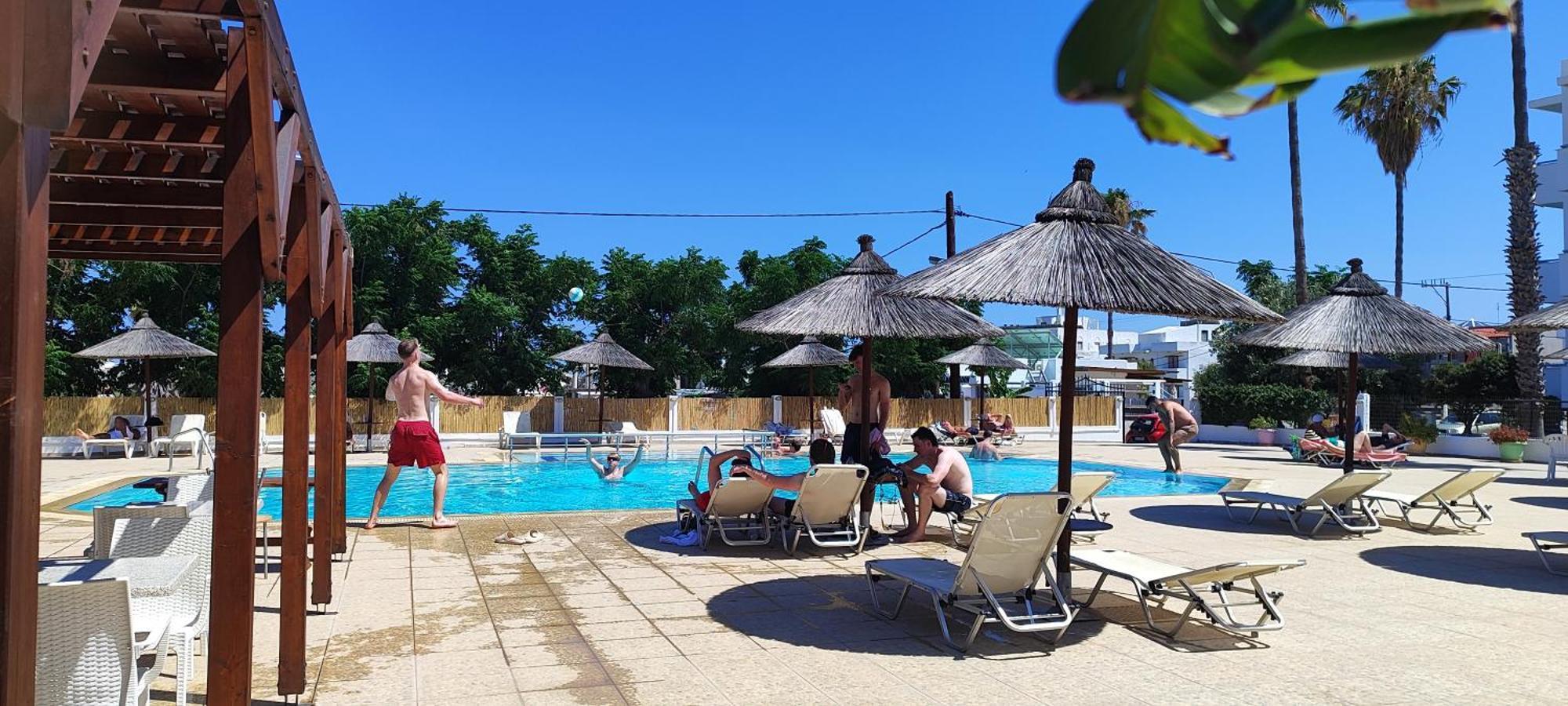 Elga Hotel & Apartments Kardamena  ภายนอก รูปภาพ